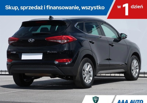 Hyundai Tucson cena 75000 przebieg: 111606, rok produkcji 2017 z Łapy małe 326